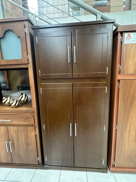Aux de Cocina El Roperito Palma
