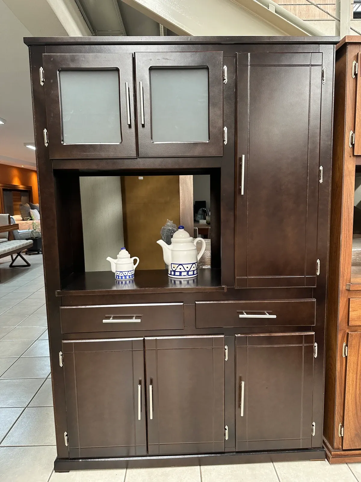 Aux de Cocina El Roperito Porta Micro — Aux de Cocina El Roperito Porta Micro