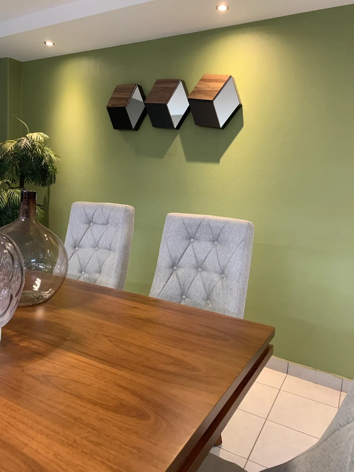 Comedor Chavoya Princess — Comedor Chavoya Princess