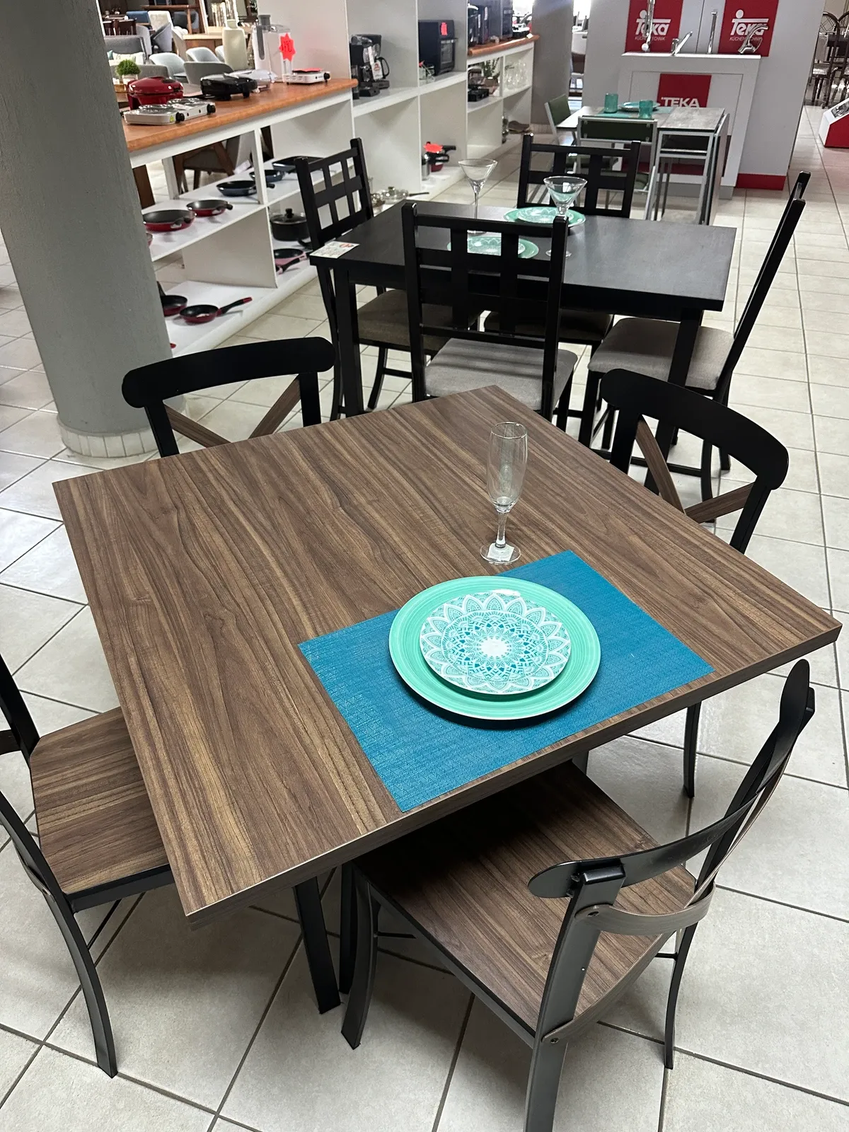 Comedor Mueblemex Dakar — Comedor Mueblemex Dakar
