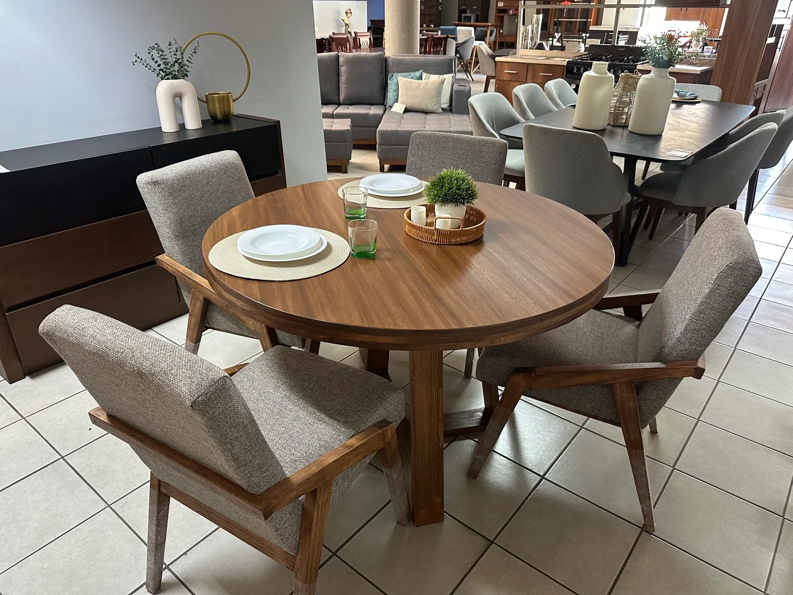 Comedor Rábago Minimal — Comedor Rábago Minimal