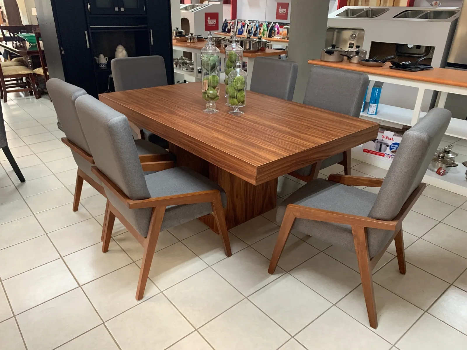 Comedor Virova — Comedor Virova