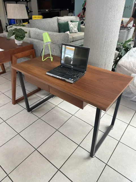 Escritorio Castro