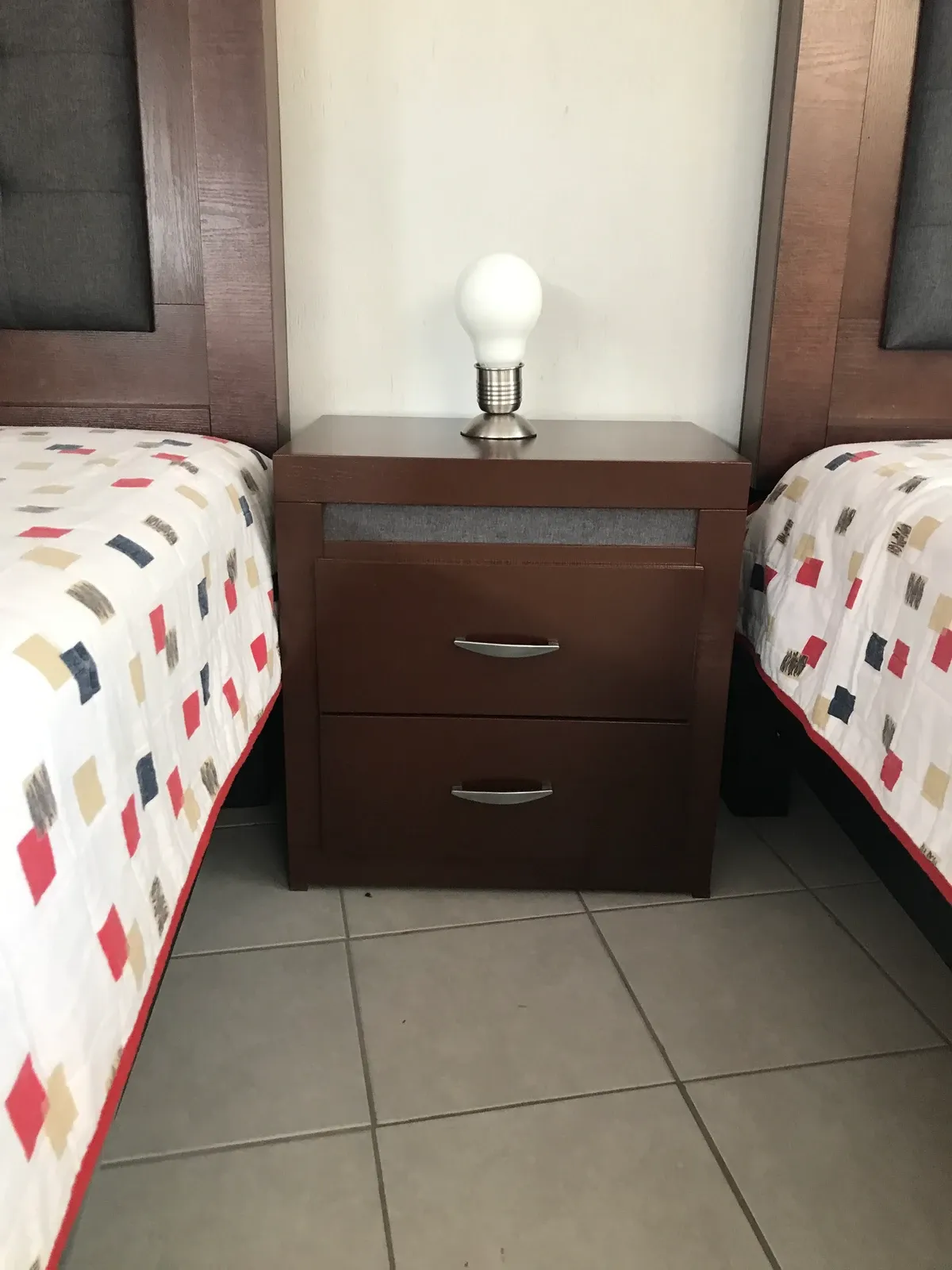 Gemelas Woods Buttom — Gemelas Woods Buttom