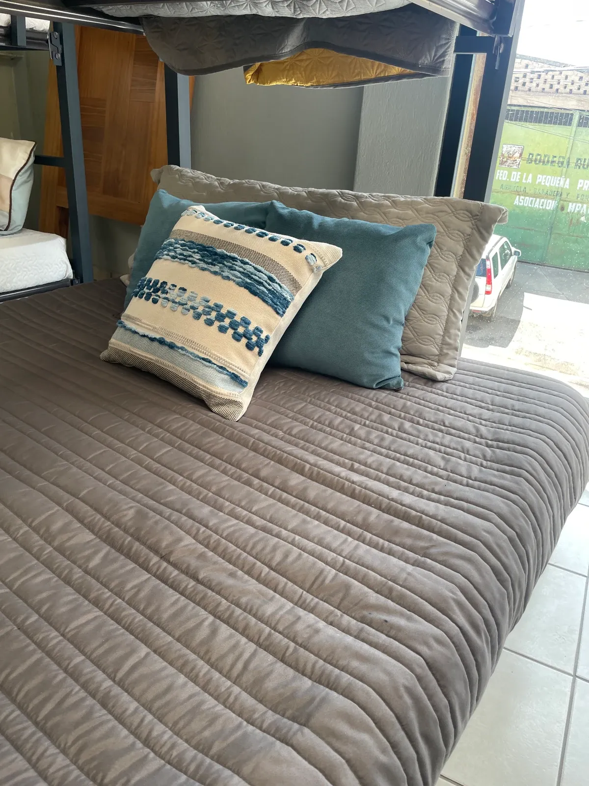 Litera Boston Polonia Matrim-Ind — Litera Boston Polonia Matrim-Ind