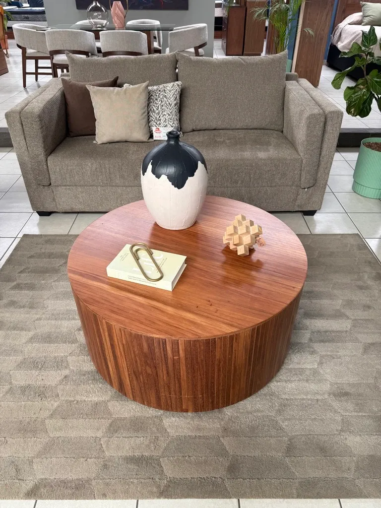 Mesa de Centro Jolsa Croacia — Mesa de Centro Jolsa Croacia