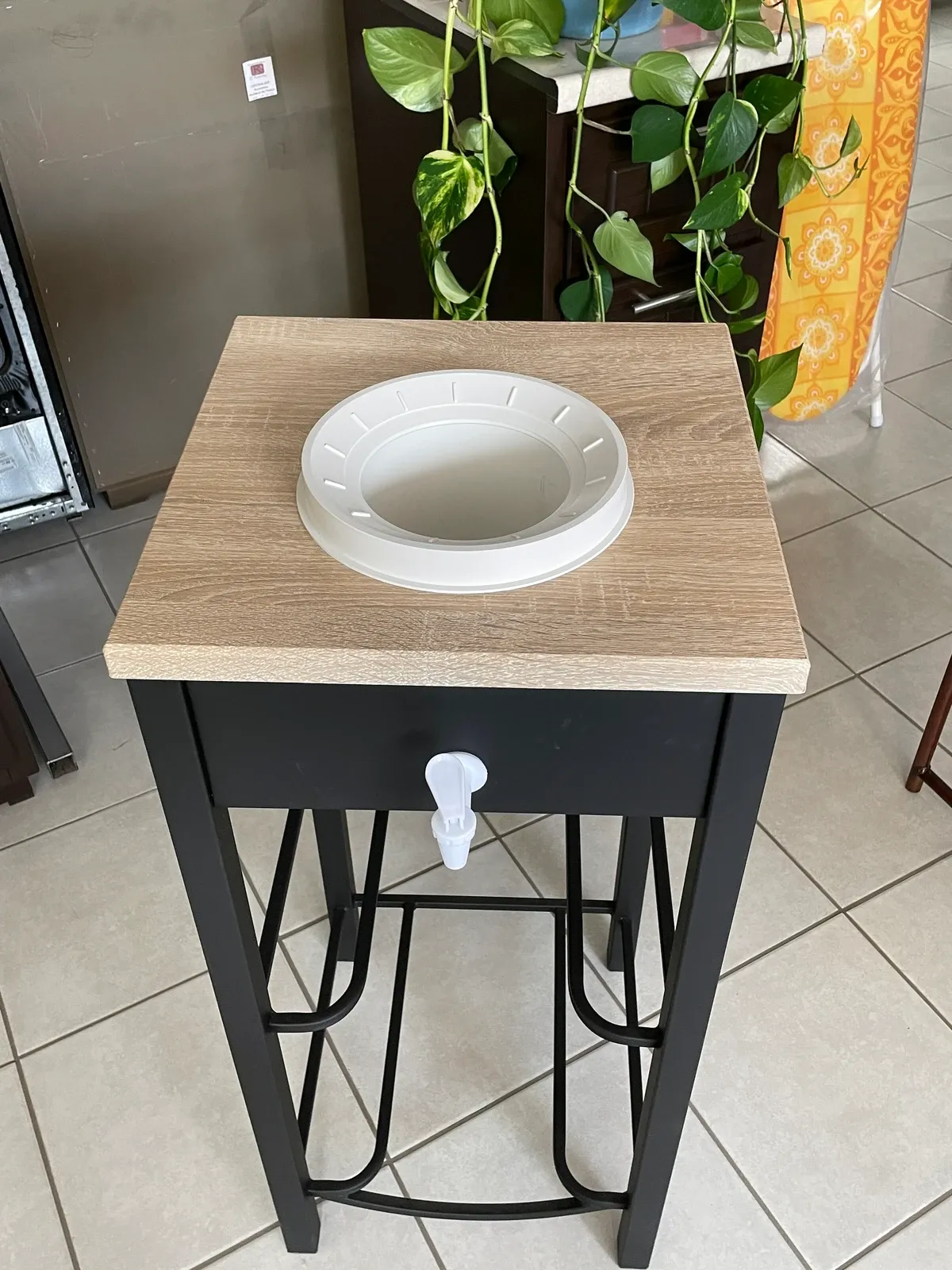 Portagarrafón Mueblemex — Portagarrafón Mueblemex
