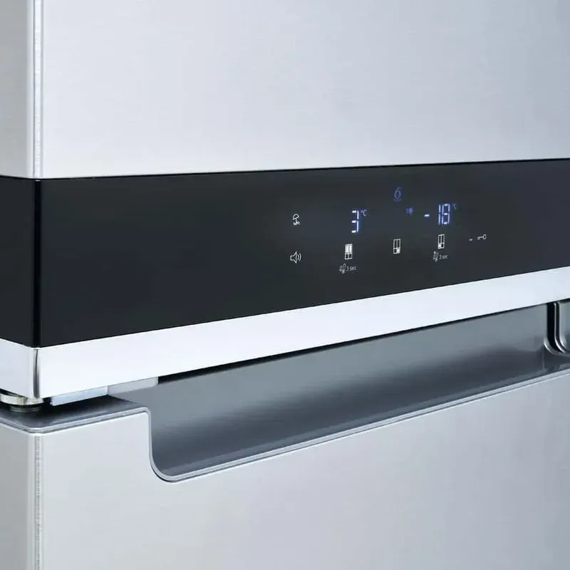 Refrigerador Whirlpool 4 Puertas — Refrigerador Whirlpool 4 Puertas