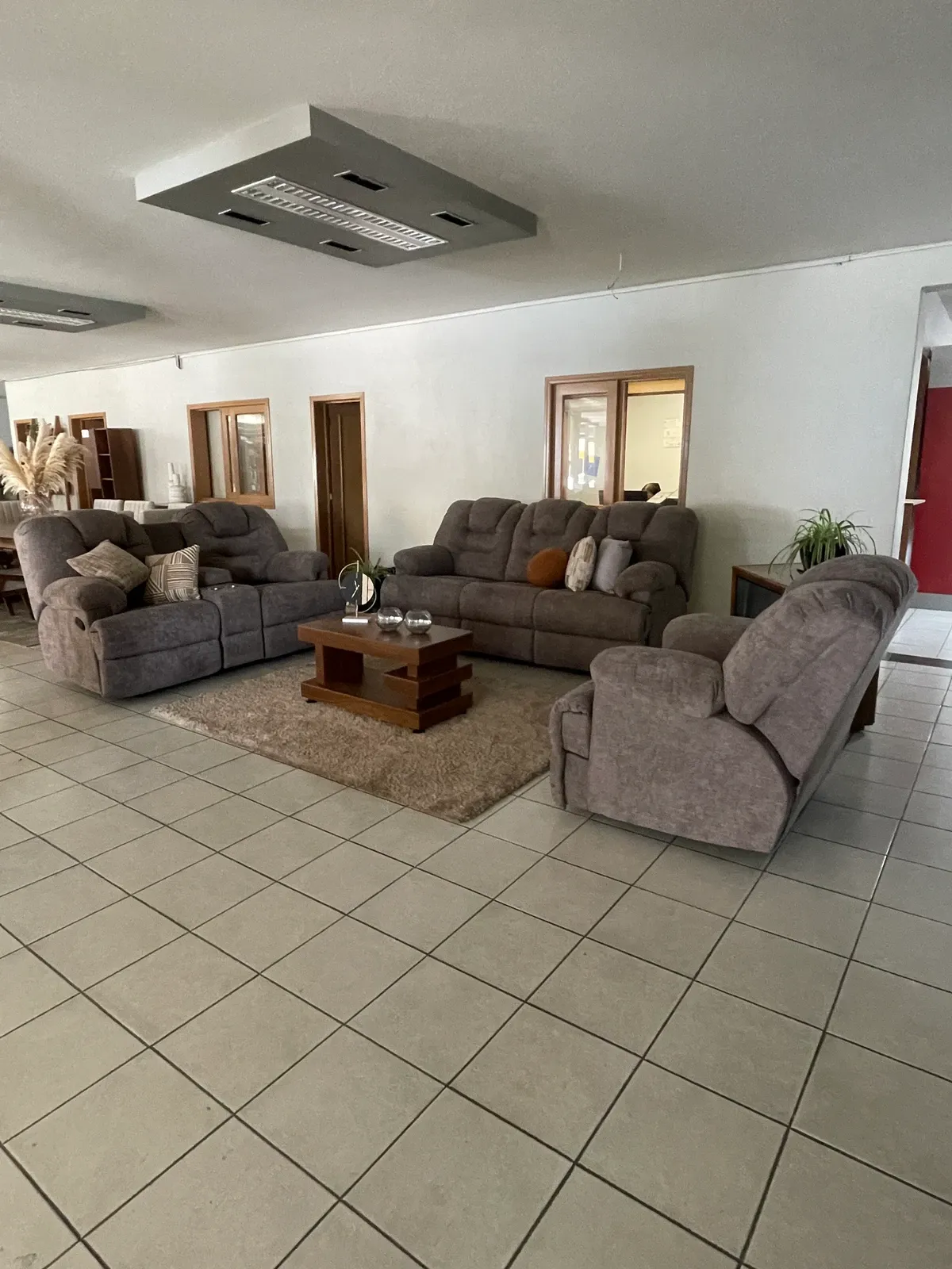 Sala Rabago Evora 3 reposets — Sala Rabago Evora 3 reposets