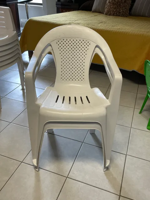 Silla Alicia California